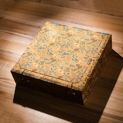 南北朝时期“富贵万岁”大瓦当 商品图0