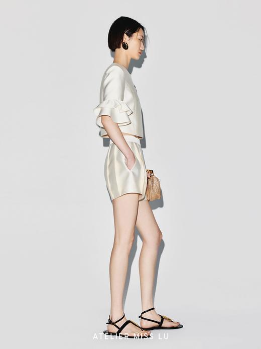 【晨曦花园】压褶设计光泽感短裤 商品图2