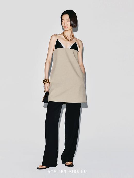 【蒙德里安游戏】几何PU皮拼接设计A字吊带连衣裙 商品图3