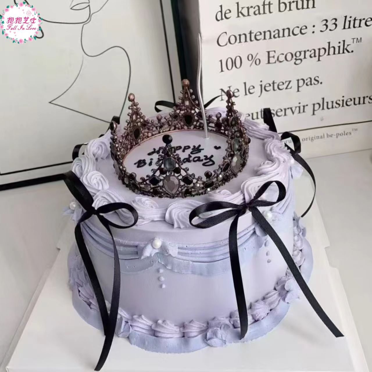【新款】梦幻紫皇冠蛋糕 | 黑紫配色打破传统的甜腻感，适合每一个高贵优雅的女王~~