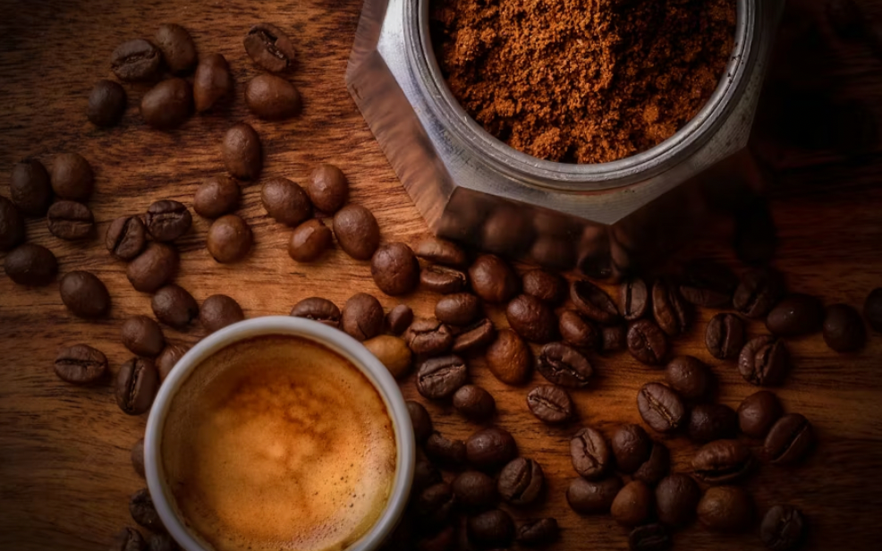 《2025中国咖啡产业报告》：4大趋势深度剖析