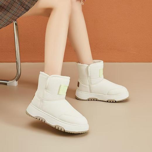 现货直发【二层牛皮】2025冬季新款时尚雪地靴百搭休闲短靴厚底松糕软防滑女鞋潮加棉（卡码拍大一码）H234180458 商品图0