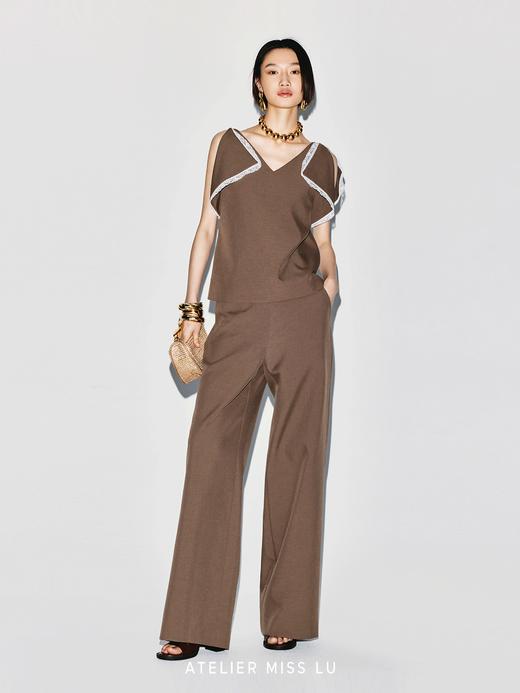 【自由领空】蕾丝拼接开衩小飞袖直身造型上衣 商品图1