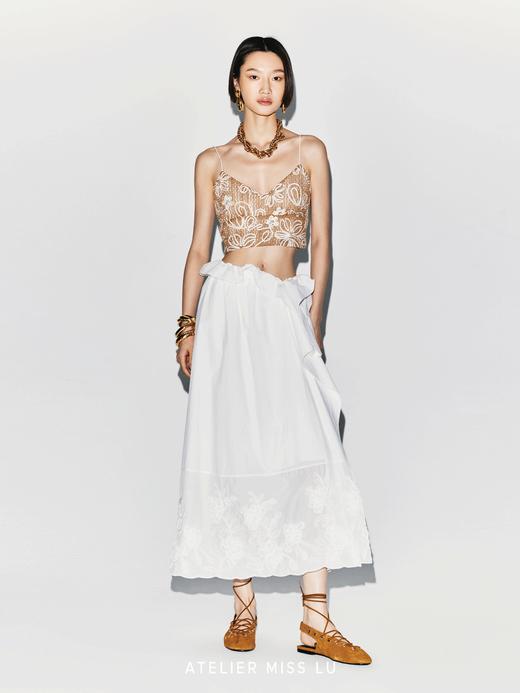 【棕榈花影】立体花卉线条肌理吊带短上衣 商品图3