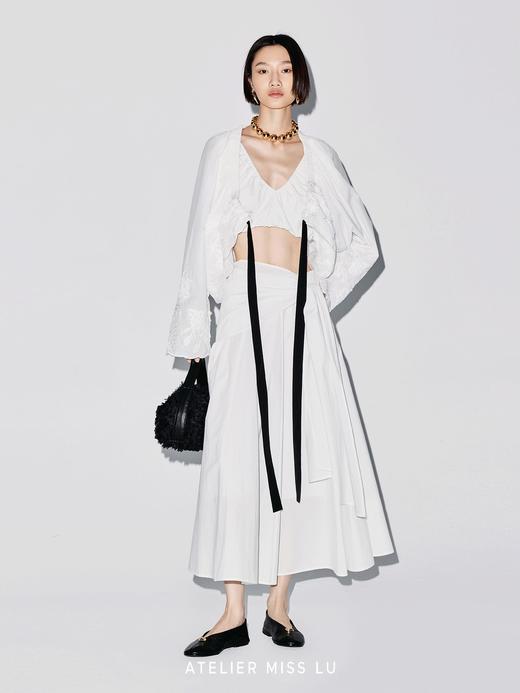 【扶桑花少女】抽褶飘带设计立体刺绣肌理披风上衣 商品图1