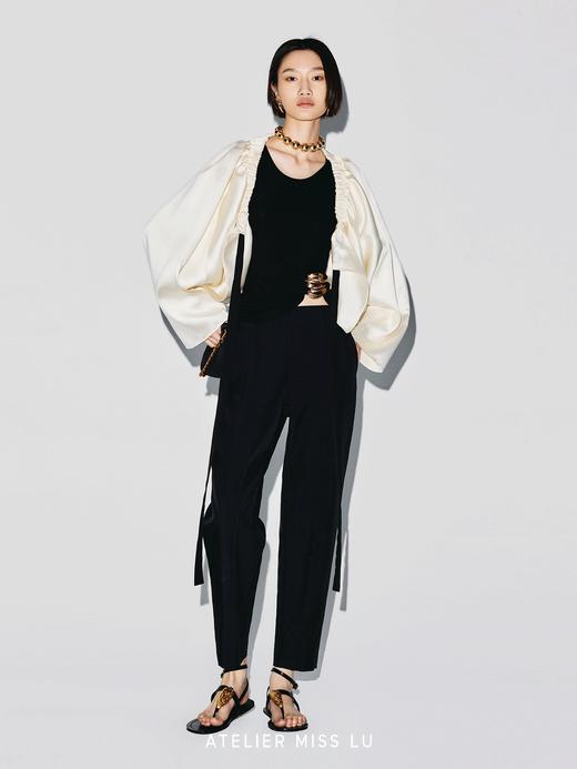 【琉璃少女】抽褶飘带设计光泽感披风上衣 商品图1