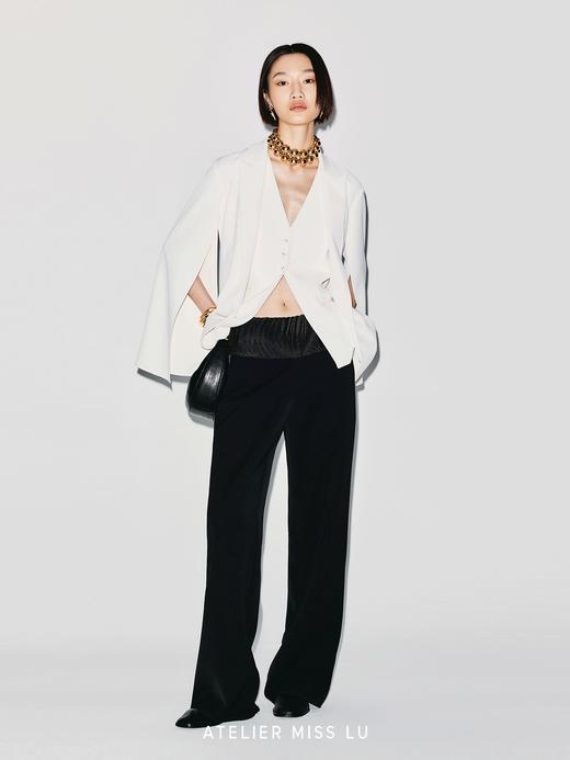 【冰岛极昼】蕾丝拼接露背V领开衩袖西装 商品图1