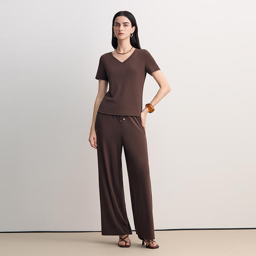 EITIE爱特爱简约舒适百搭显瘦V领短袖T恤上衣2026春季新款8513214 商品图6