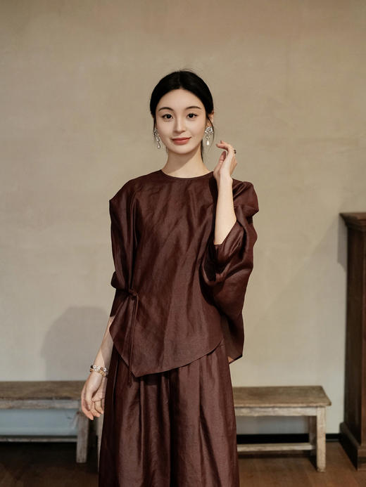 盛唐婧 | 新中式红云纱不规则百搭上衣 商品图0