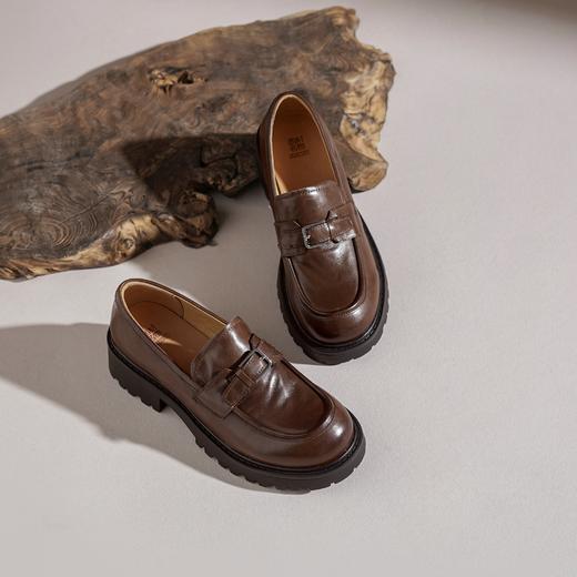 【牛皮革】西村名物2026年春季新款舒适厚底粗跟原皮软面深口单鞋乐福鞋X26AM17531 商品图1