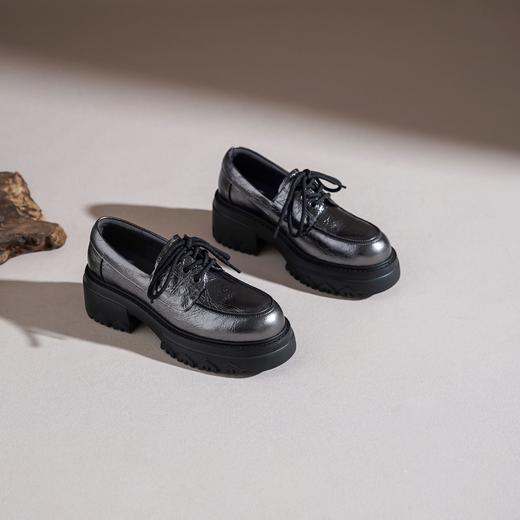 【牛皮革】西村名物2026年春季新款舒适厚底增高防滑纯色系带深口单鞋乐福鞋T26AM17911 商品图0