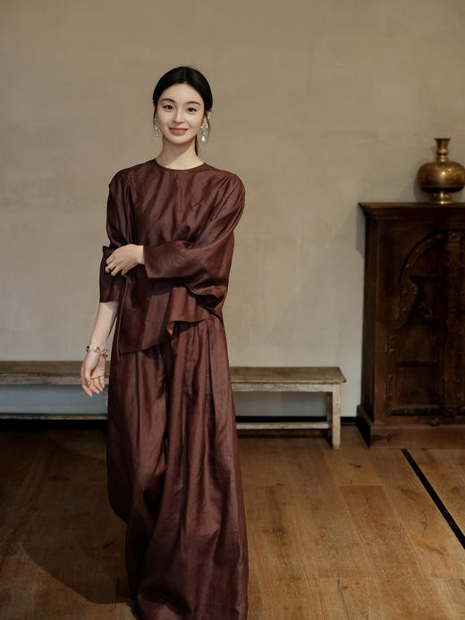 盛唐婧 | 新中式红云纱不规则百搭上衣 商品图6