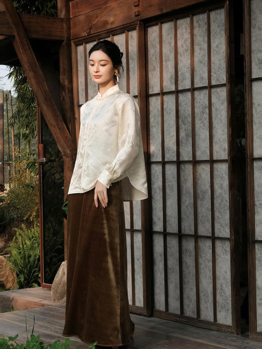 盛唐婧 | 新中式桑蚕丝百搭立领对襟衬衫-香槟色 商品图4