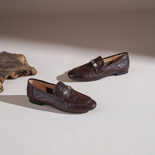 【羊皮革】西村名物2026年春季新款舒适低跟软底软面小方头深口单鞋薄底乐福鞋T26AM18051 商品图4