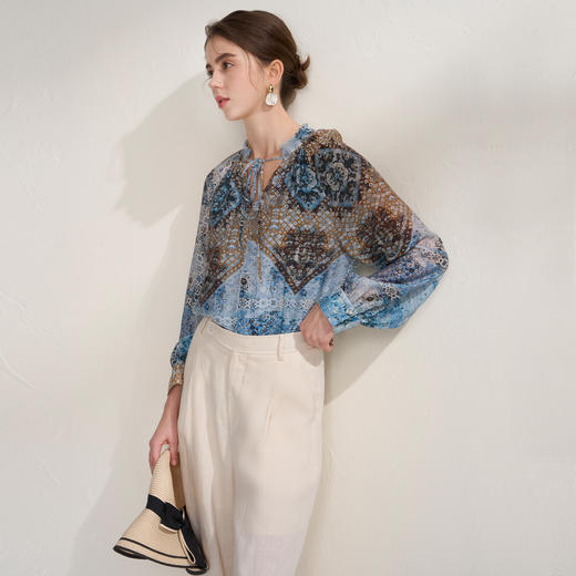 EITIE爱特爱复古丝巾印花宽松显瘦松弛感雪纺衫上衣2026春季新款A2613107 商品图2