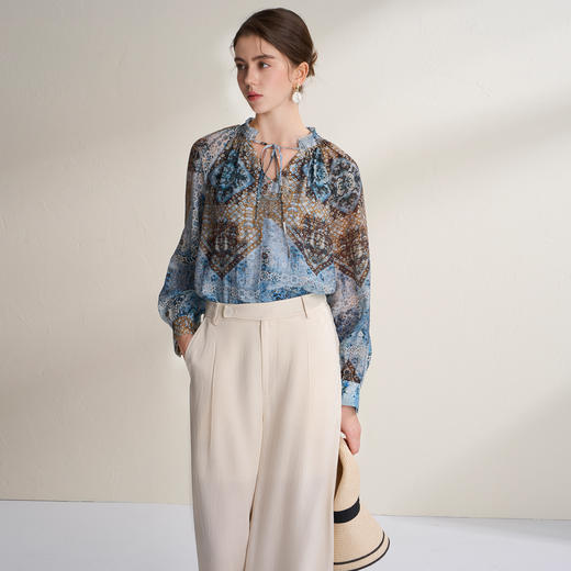 EITIE爱特爱复古丝巾印花宽松显瘦松弛感雪纺衫上衣2026春季新款A2613107 商品图1