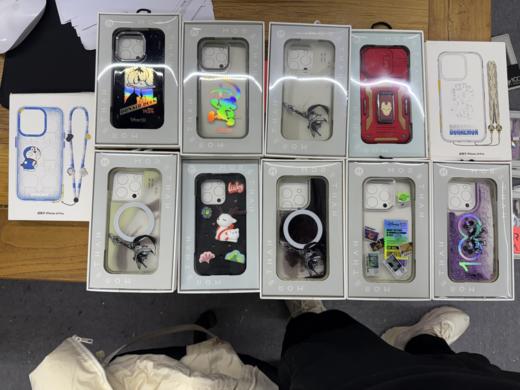 【库存盲盒】交个朋友 IP联名潮流配件iPhone保护壳 商品图6