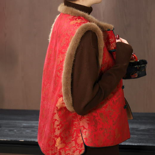 【预售7天】良木礼香云纱水貂马甲（2630） 商品图1