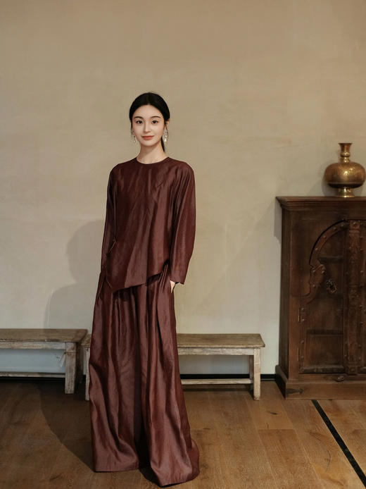 盛唐婧 | 新中式红云纱不规则百搭上衣 商品图5