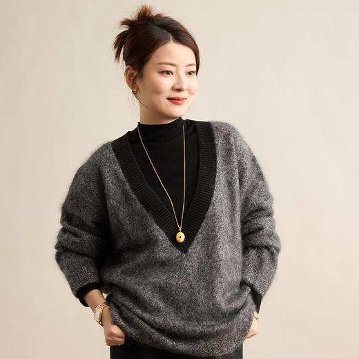 【特价不退换】【预售7天】良木礼羊毛V领上衣（2303F） 商品图1