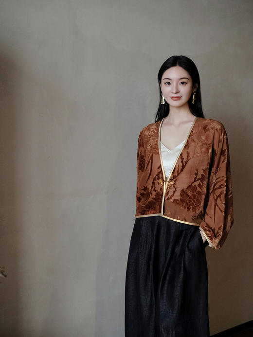 盛唐牡丹 | 真丝红云纱烂花绒外套 商品图5