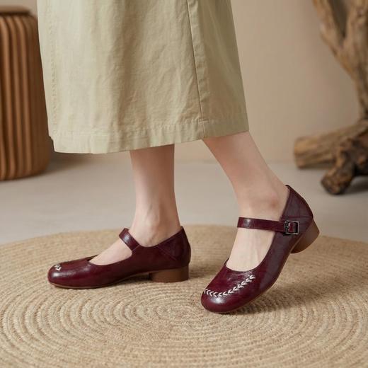 【羊皮革】西村名物2026年春季新款舒适低跟一字扣带浅口单鞋玛丽珍鞋T26AE17421 商品图5