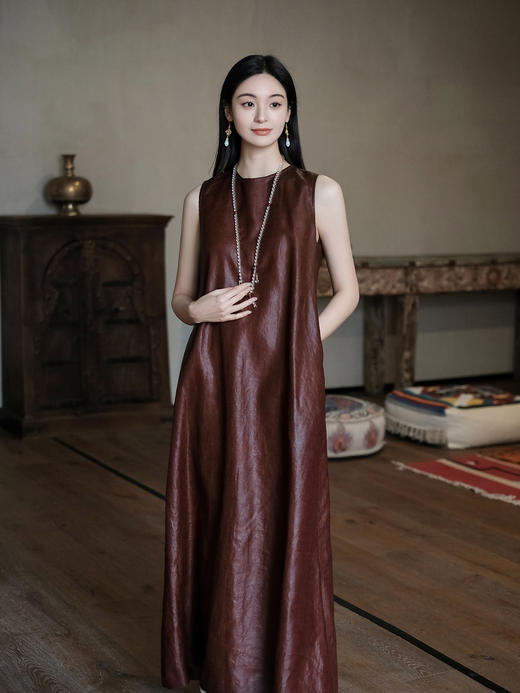 盛唐牡丹 | 紫檀色重缎红云纱连衣裙 商品图3