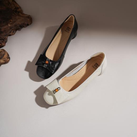 【牛皮革】西村名物2026年冬季新款舒适低跟简洁优雅浅口单鞋T26AE17361 商品图12