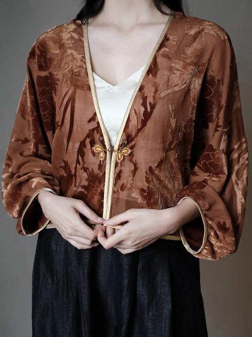 盛唐牡丹 | 真丝红云纱烂花绒外套 商品图2