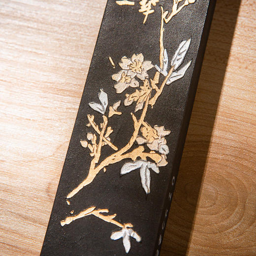 1988年上海墨厂制“铁斋翁书画宝墨”（二两，单锭） 商品图5