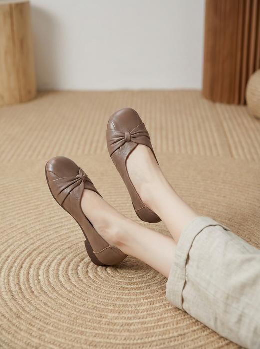 【牛皮革】西村名物2026年春季新款软底软面舒适百搭低跟浅口单鞋T26AE17341 商品图3