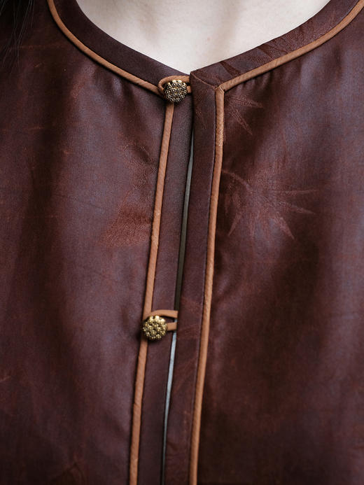 盛唐牡丹 | 紫檀色重缎红云纱正反两穿外套 商品图2