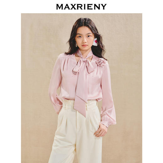 玛克门店发货：MAXRIENY优雅慵懒风缎面衬衫女立体玫瑰装饰上衣(货号:MS85TP503) 商品图0