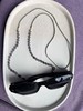 SpoiledBrat Jewelry银灰色斜长石眼镜链 商品缩略图0