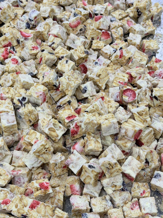 草莓雪花酥 商品图0