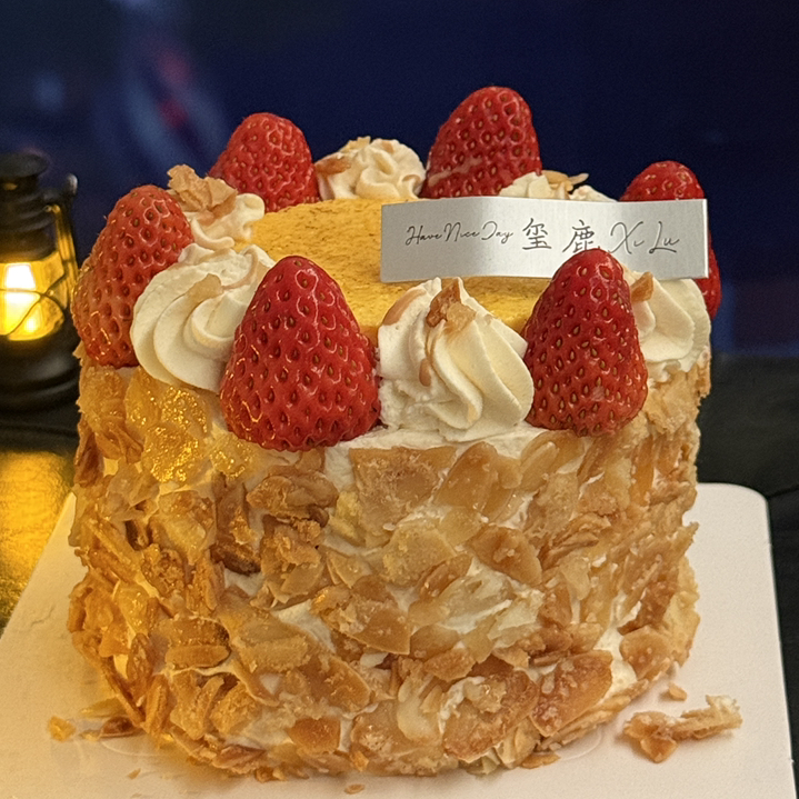 焦糖杏仁烤布蕾(5寸以上需提前一天)