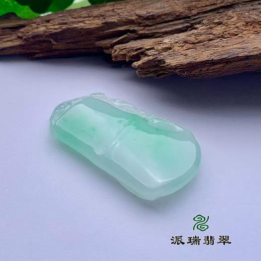 派瑞翡翠 翡翠挂件 冰种 飘花 商品图1