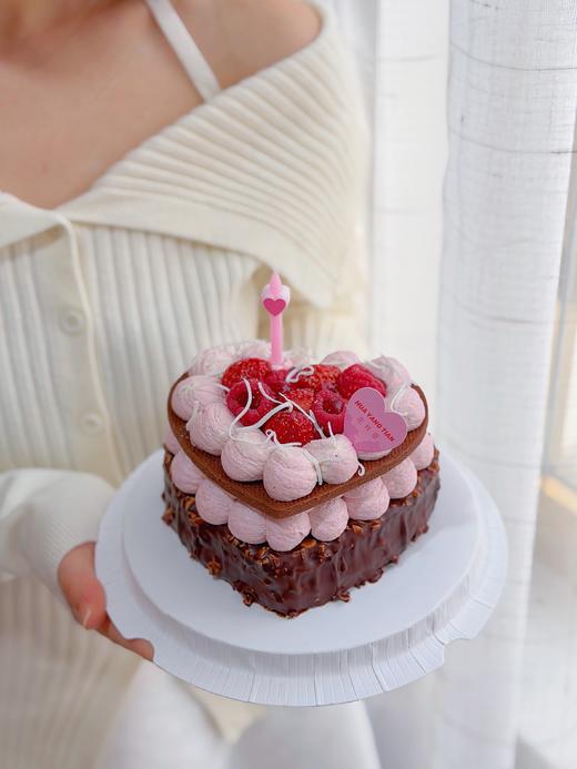 藏于心间·草莓巧克力蛋糕 商品图2