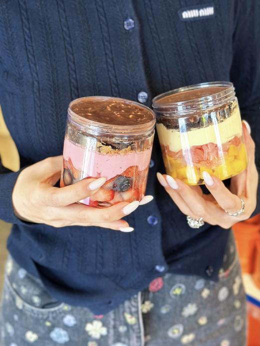 干噎酸奶巧克力脆皮罐子系列 商品图3