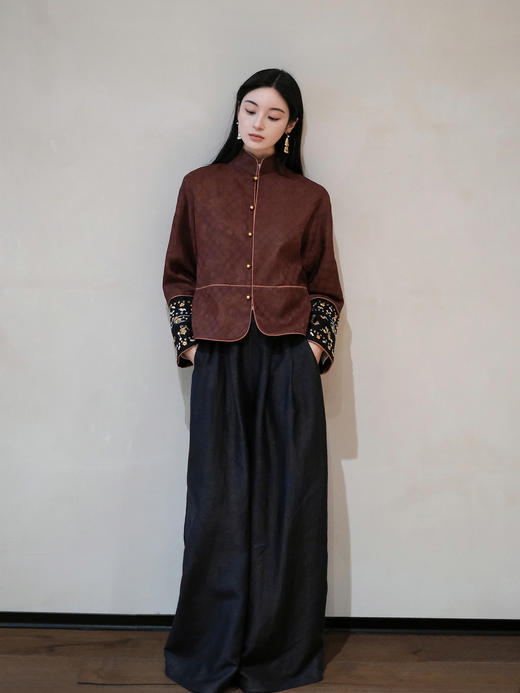 盛唐牡丹盛奢系列 | 重缎罗底红云纱手绣短外套 商品图4