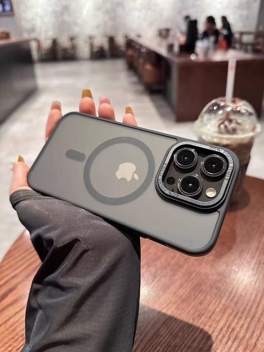 IPhone 16 PRO MAX 高级时尚简约Magsafe磁吸手机壳 午夜黑 商品图1