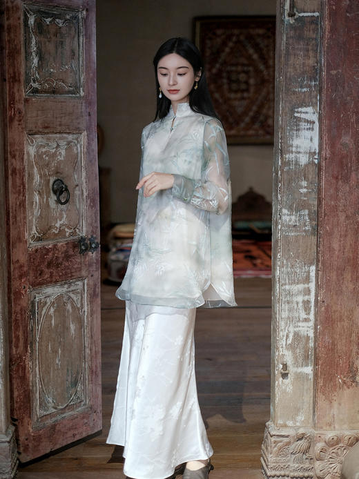 盛唐牡丹 | 竹烟波月真丝绡女上衣 商品图8