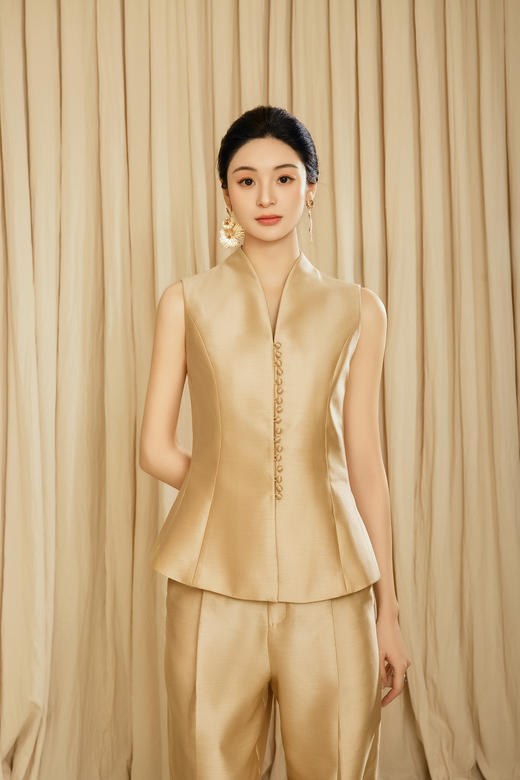 盛唐婧 | 观山月马甲 商品图0