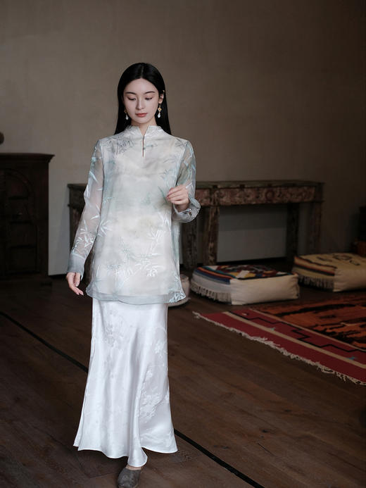 盛唐牡丹 | 竹烟波月真丝绡女上衣 商品图7