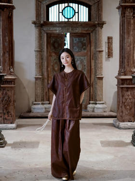 盛唐牡丹 | 紫檀色重缎红云纱阔腿裤