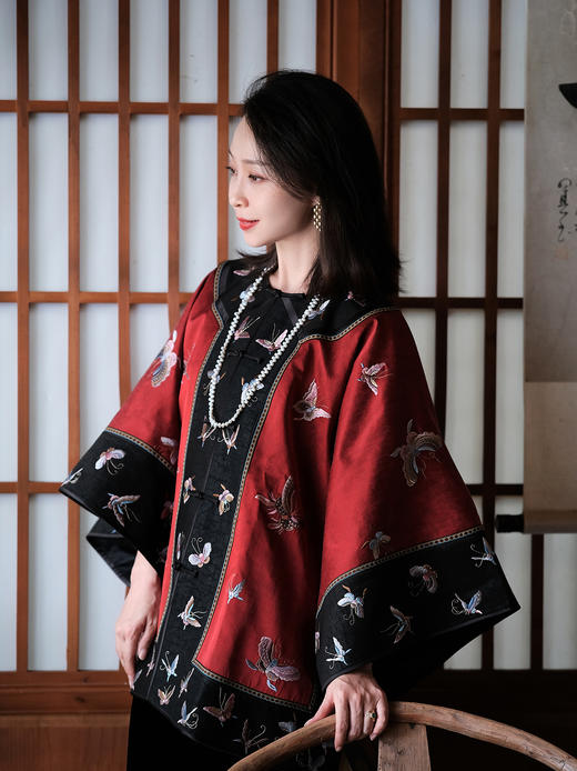 盛唐牡丹盛奢系列 | 手推绣蝴蝶对襟上衣 商品图3