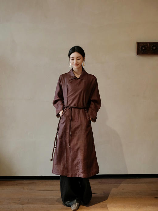 盛唐婧 | 真丝红云纱中式时尚风衣裙 商品图0