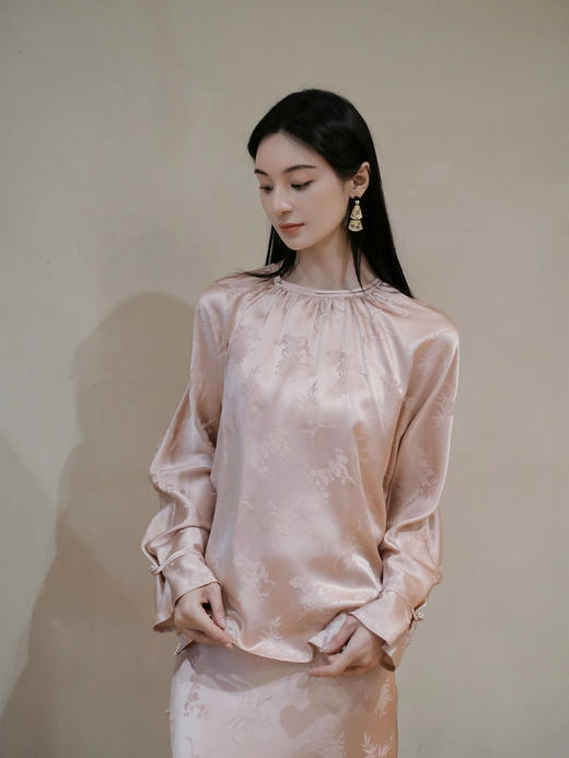 盛唐牡丹 | 银粉梅兰竹菊真丝女上衣 商品图4