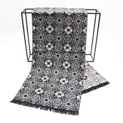 【多样屋专柜】Ouphroya兰之魅秋冬保暖莫代尔丝围巾30*180CM 多色可选 商品图5