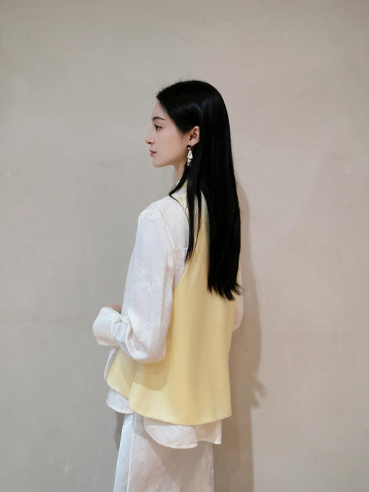 盛唐牡丹大师系列-卢梅红 | 月执金蕊真丝蕾丝面刺绣马甲 商品图5